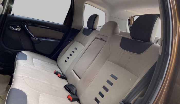 2012 Renault Duster 110 PS RXZ DIESEL, Diesel, Manual, 93,292 km, Right Side Rear Door Cabin