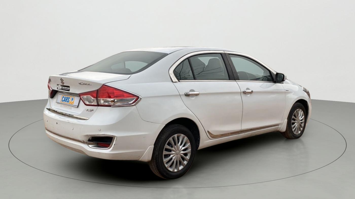 2014 Maruti Ciaz VXI+, Petrol, Manual, 74,102 km, Right Back Diagonal