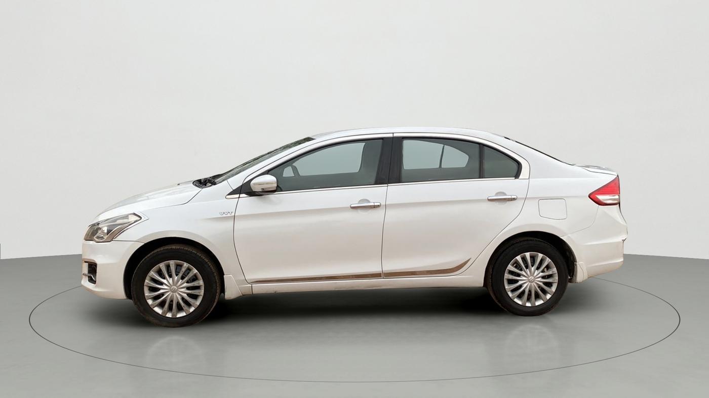 2014 Maruti Ciaz VXI+, Petrol, Manual, 74,102 km, Left Side