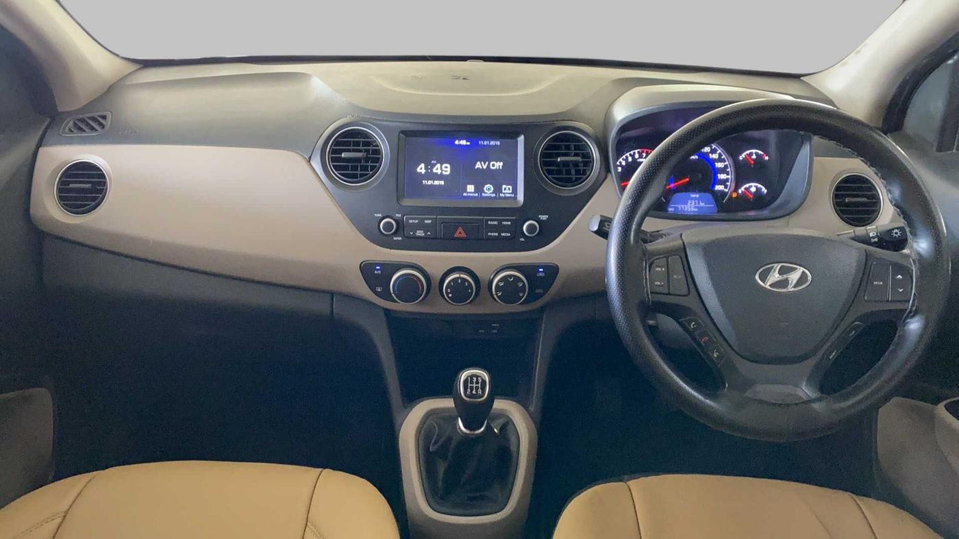 2019 Hyundai Grand i10 SPORTZ 1.2 KAPPA VTVT, Petrol, Manual, 77,363 km, Dashboard