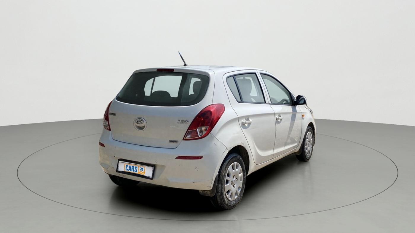 2013 Hyundai i20 MAGNA 1.2, Petrol, Manual, 87,348 km, Right Back Diagonal