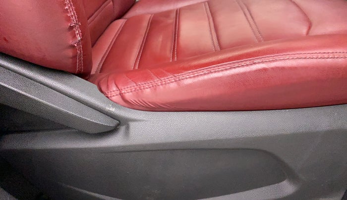 2017 Ford Ecosport 1.5 TREND TI VCT, CNG, Manual, 40,566 km, Driver Side Adjustment Panel