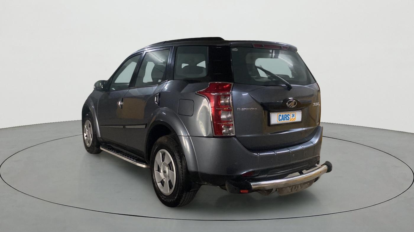 2015 Mahindra XUV500 W6, Diesel, Manual, 97,702 km, Left Back Diagonal