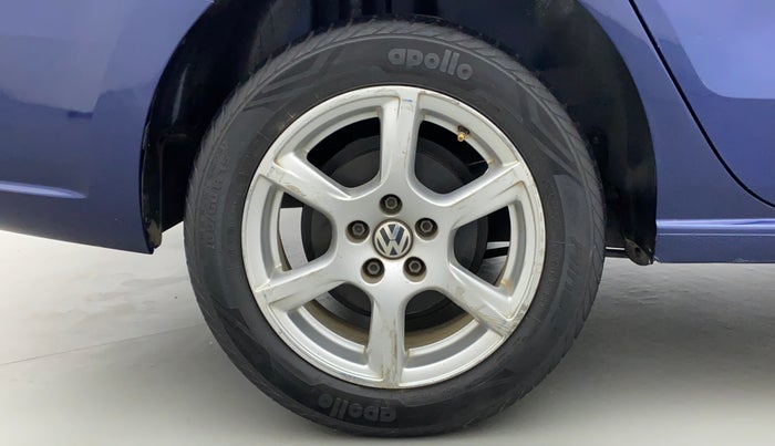 2013 Volkswagen Vento HIGHLINE DIESEL 1.6, Diesel, Manual, 95,631 km, Right Rear Wheel