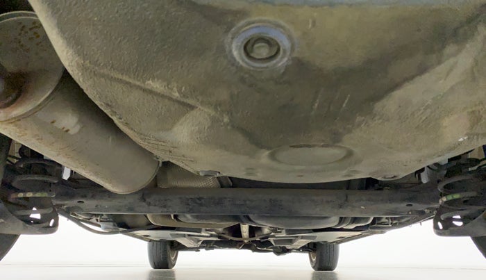 2013 Volkswagen Vento HIGHLINE DIESEL 1.6, Diesel, Manual, 95,631 km, Rear Underbody