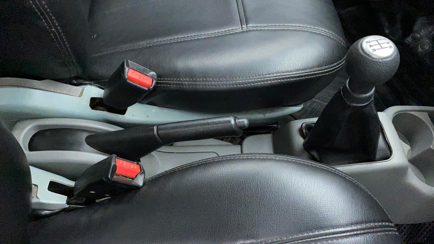 2014 Maruti Alto K10 VXI, Petrol, Manual, 88,918 km, Gear Lever