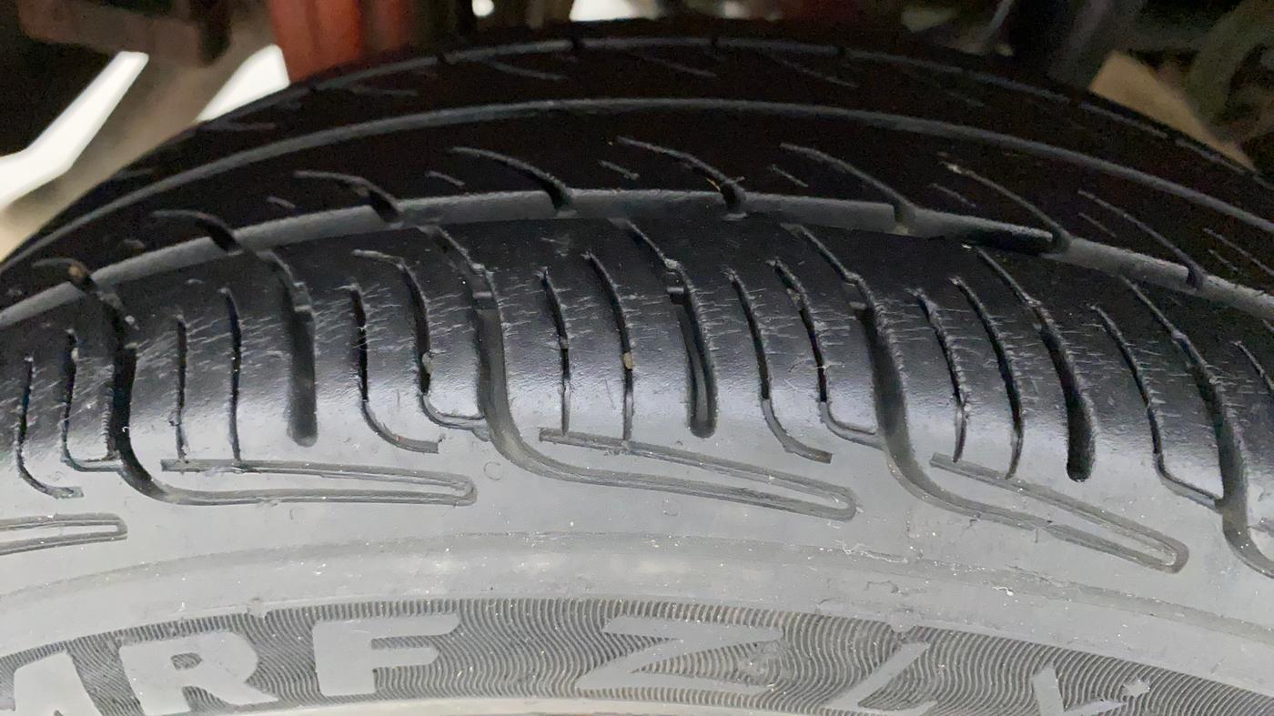 2014 Maruti Alto K10 VXI, Petrol, Manual, 88,918 km, Right Rear Tyre Tread