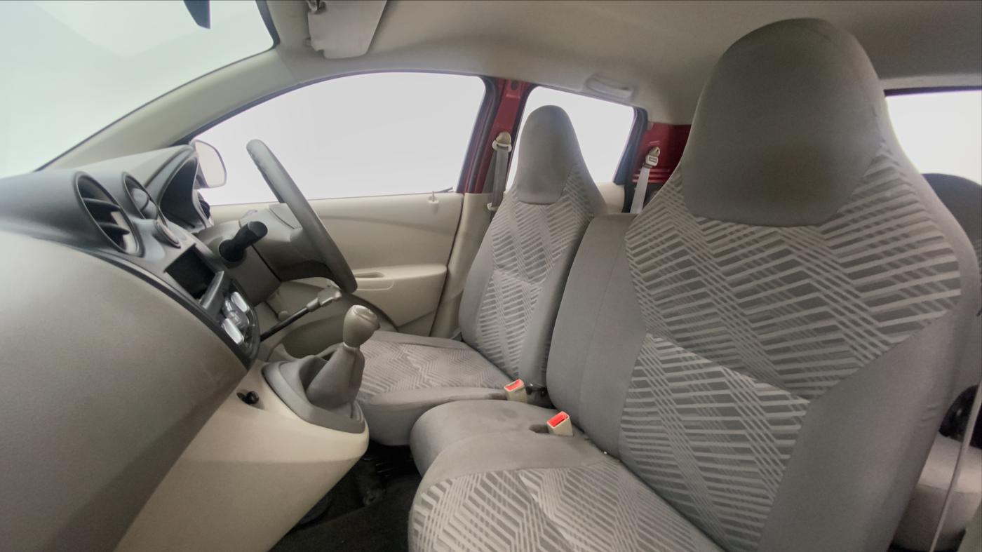 2014 Datsun Go A, Petrol, Manual, 18,694 km, Right Side Front Door Cabin