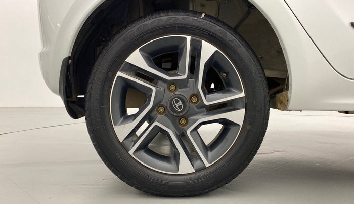 2019 Tata Tiago XZ+ 1.2 Revotron, Petrol, Manual, 36,771 km, Right Rear Wheel