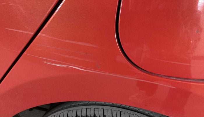 2022 Tata Tiago XT CNG, CNG, Manual, 4,112 km, Left quarter panel - Minor scratches