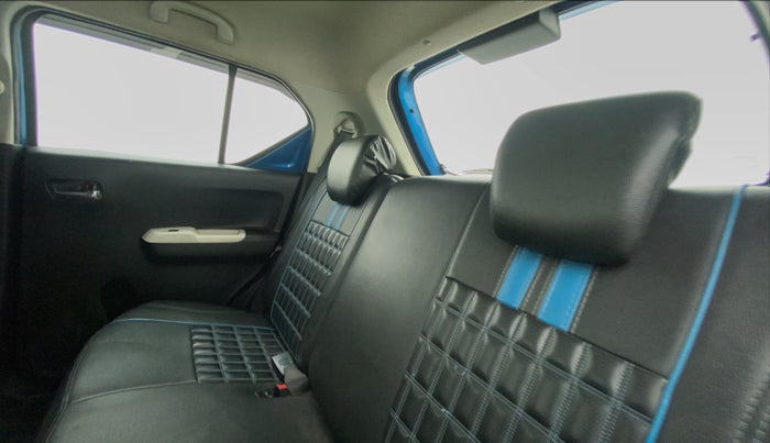 2017 Maruti IGNIS ALPHA 1.2, CNG, Manual, 24,738 km, Right Side Rear Door Cabin