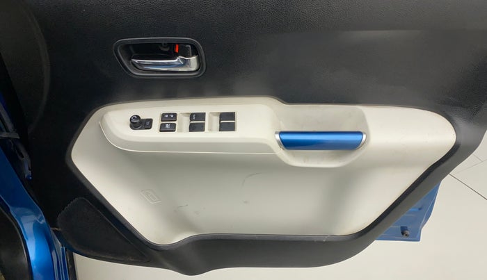 2017 Maruti IGNIS ALPHA 1.2, CNG, Manual, 24,738 km, Driver Side Door Panels Control