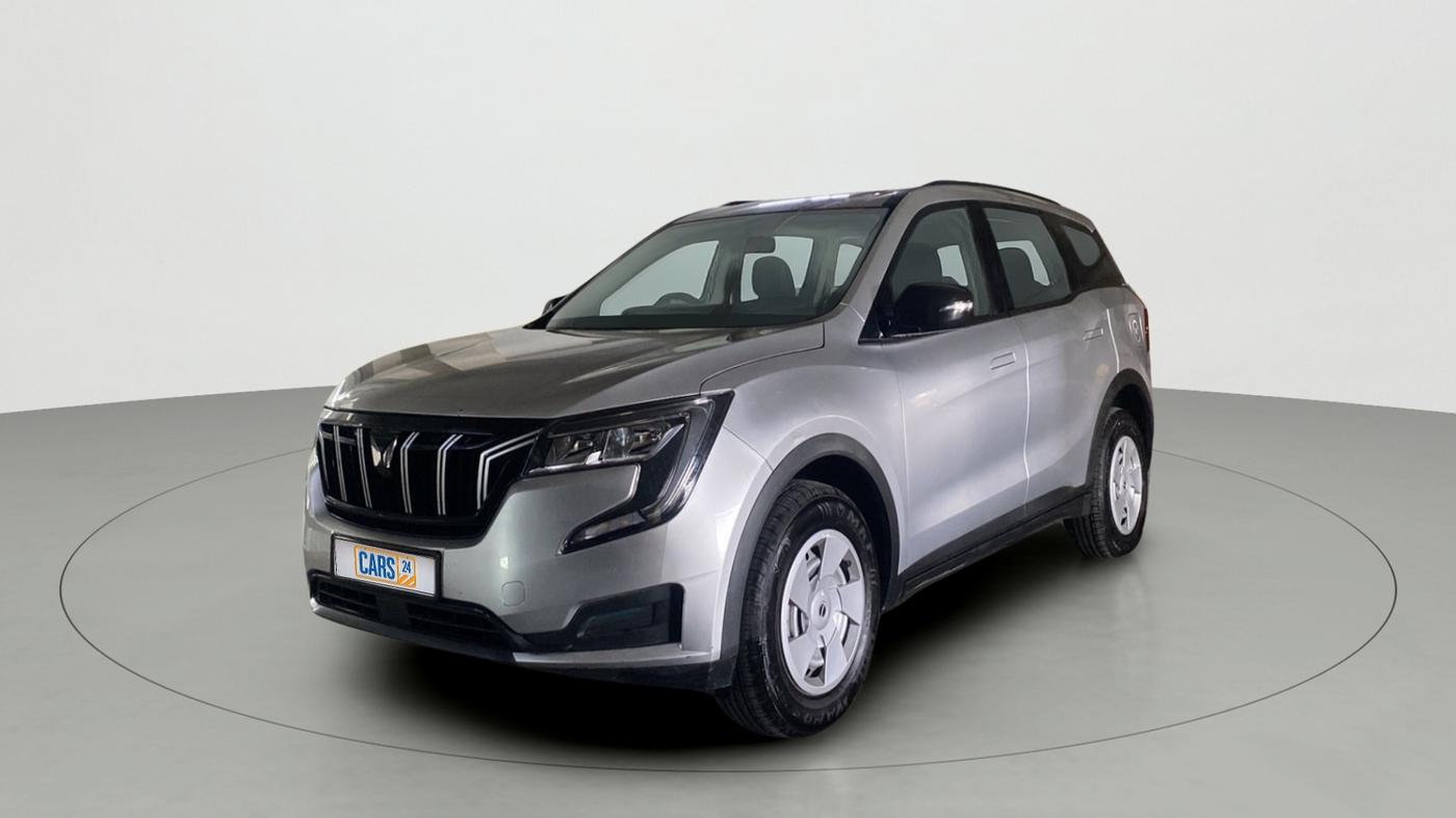 2022 Mahindra XUV700 MX P MT 5 STR, Petrol, Manual, 11,772 km, Left Front Diagonal