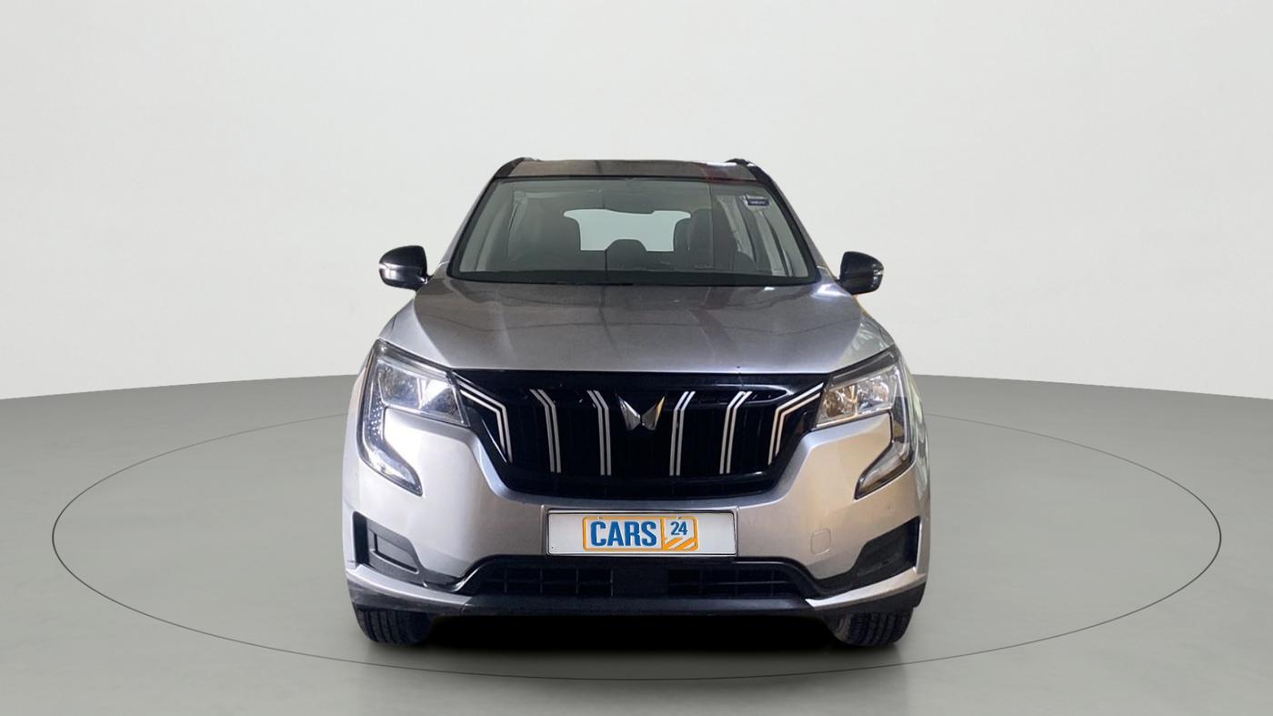 2022 Mahindra XUV700 MX P MT 5 STR, Petrol, Manual, 11,772 km, Front