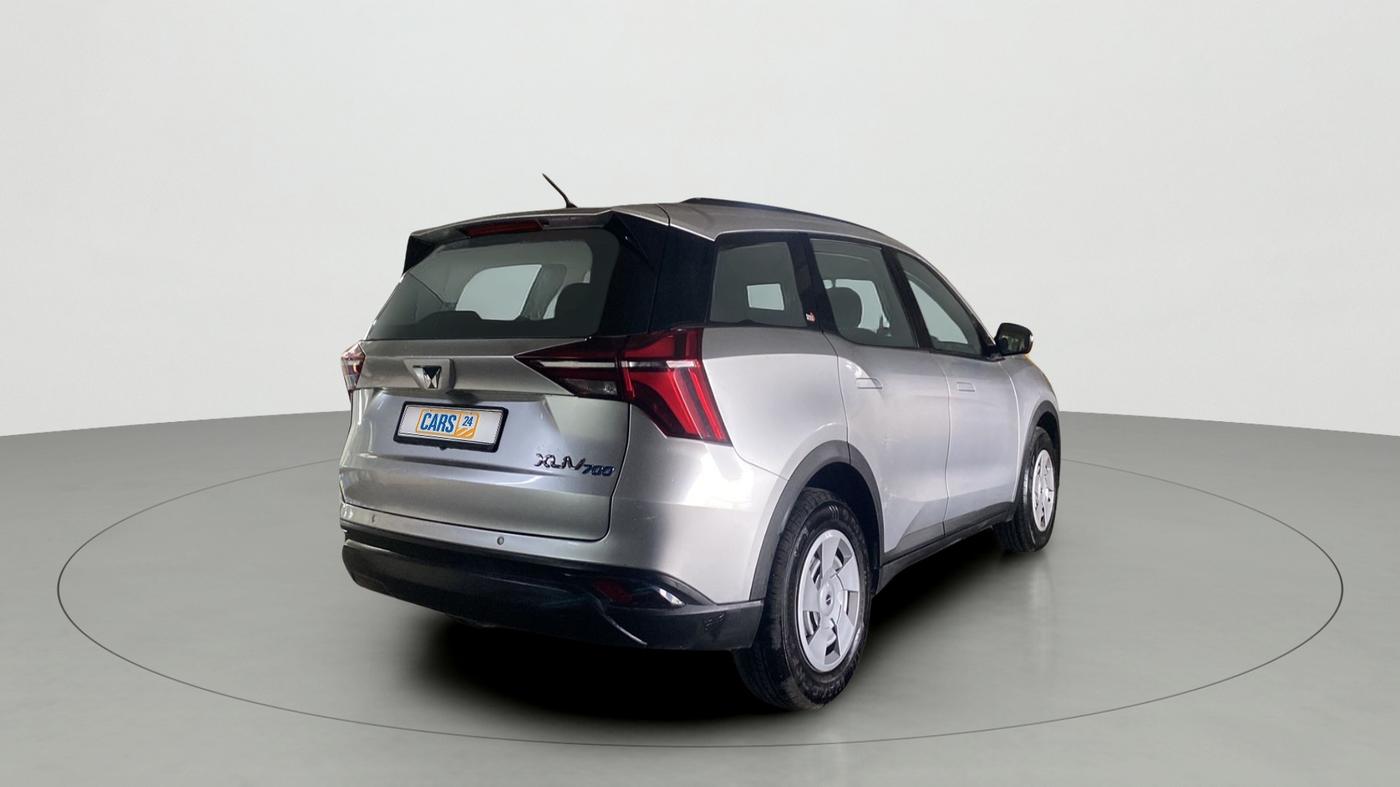 2022 Mahindra XUV700 MX P MT 5 STR, Petrol, Manual, 11,772 km, Right Back Diagonal