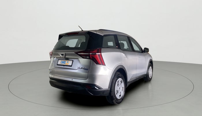 2022 Mahindra XUV700 MX P MT 5 STR, Petrol, Manual, 11,772 km, Right Back Diagonal