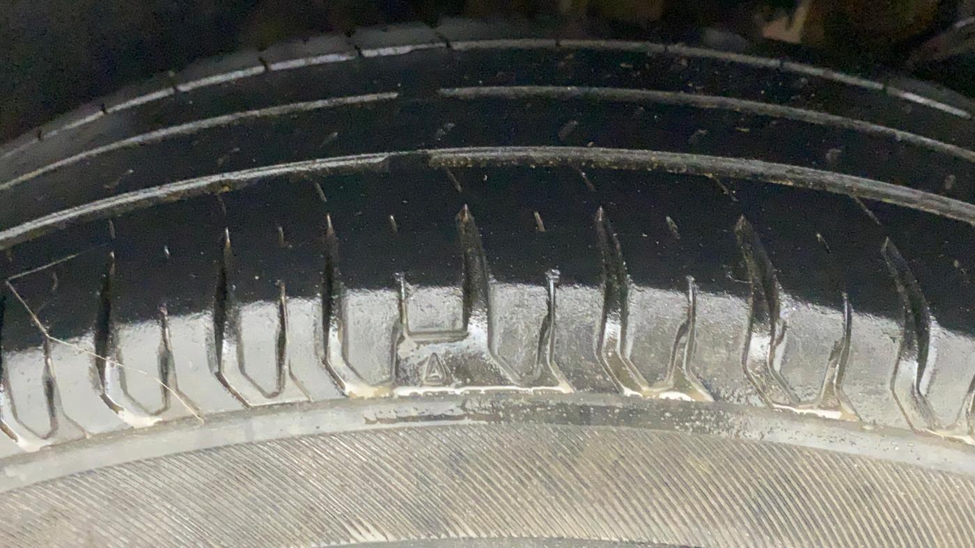 2020 Maruti Dzire VXI, Petrol, Manual, 36,460 km, Left Rear Tyre Tread