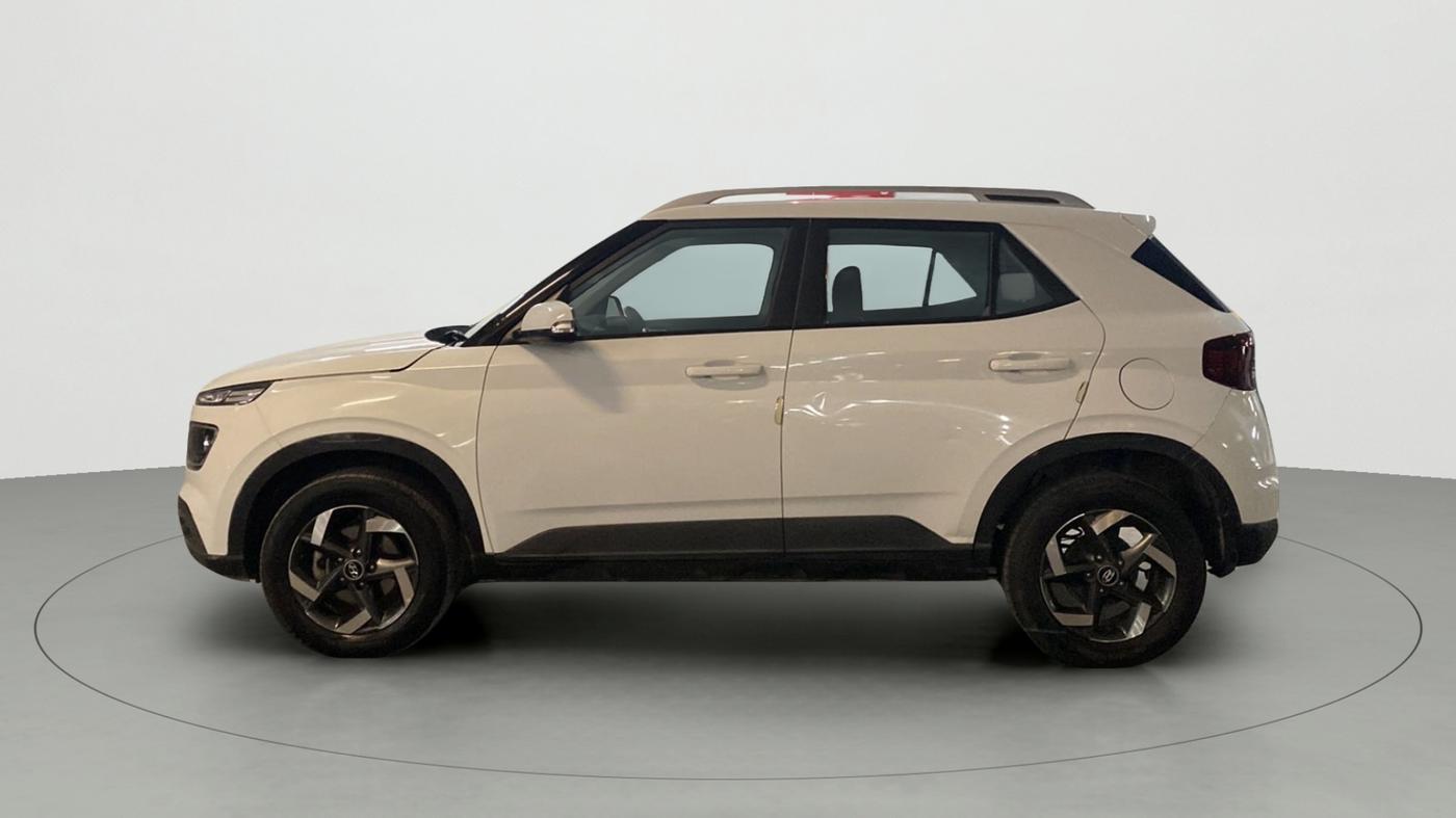 2020 Hyundai VENUE SX 1.5 CRDI, Diesel, Manual, 62,693 km, Left Side