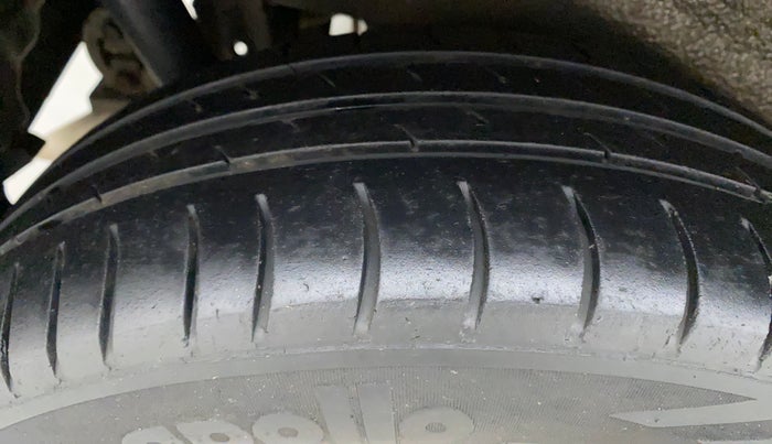 2018 Maruti Wagon R 1.0 VXI, Petrol, Manual, 73,529 km, Right Rear Tyre Tread