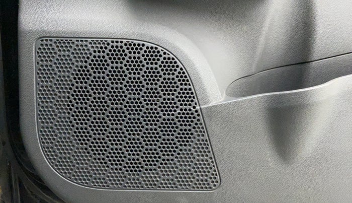 2018 Mahindra KUV 100 NXT K2 6 STR, Petrol, Manual, 51,108 km, Speaker