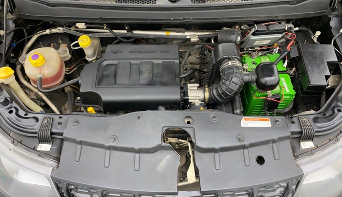 2018 Mahindra KUV 100 NXT K2 6 STR, Petrol, Manual, 51,108 km, Open Bonet