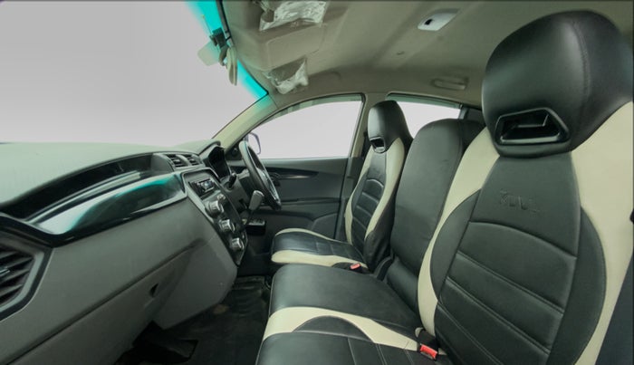 2018 Mahindra KUV 100 NXT K2 6 STR, Petrol, Manual, 51,108 km, Right Side Front Door Cabin