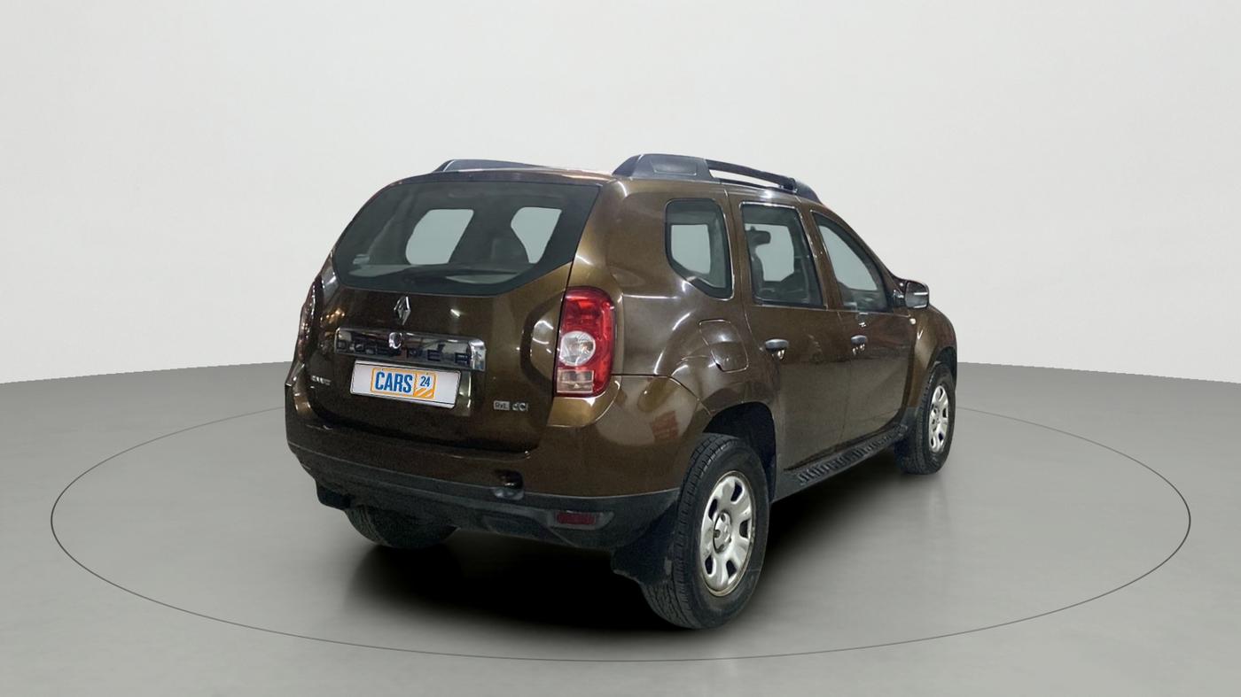 2015 Renault Duster 85 PS RXL, Diesel, Manual, 97,735 km, Right Back Diagonal