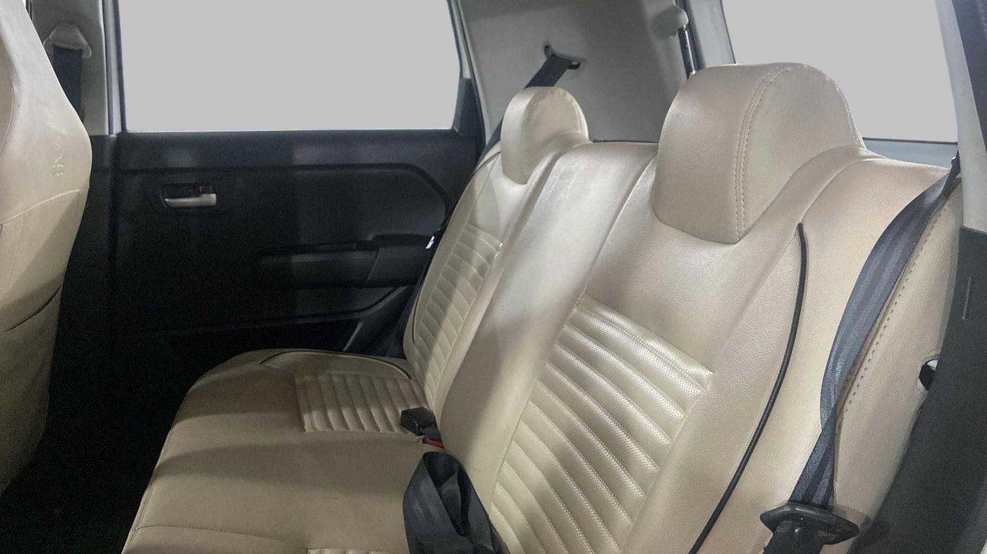 2021 Maruti New Wagon-R VXI 1.2, Petrol, Manual, 18,543 km, Right Side Rear Door Cabin