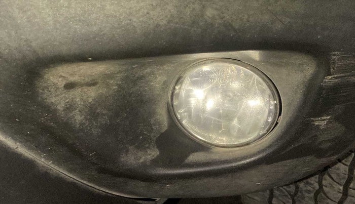 2016 Renault Duster RXL 85PS EXPLORE, Diesel, Manual, 54,599 km, Left fog light - Not working