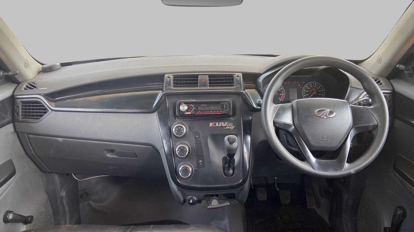 2018 Mahindra KUV 100 NXT K2+ P 6 STR, Petrol, Manual, 89,069 km, Dashboard