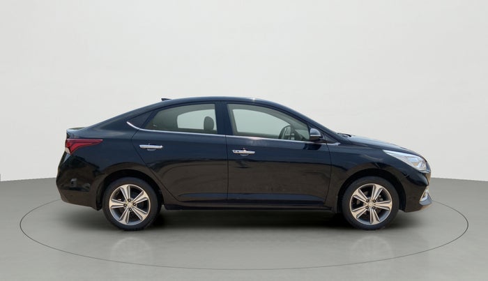 2019 Hyundai Verna 1.6 VTVT SX, Petrol, Manual, 45,085 km, Right Side View