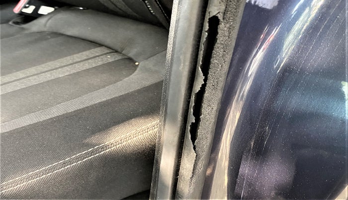 2019 Hyundai VENUE SX PLUS 1.0 TURBO DCT, Petrol, Automatic, 86,626 km, Rear left door - Beading has minor damage