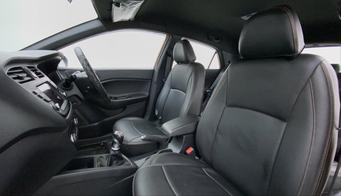 2018 Hyundai i20 Active 1.4 SX, Diesel, Manual, 22,277 km, Right Side Front Door Cabin