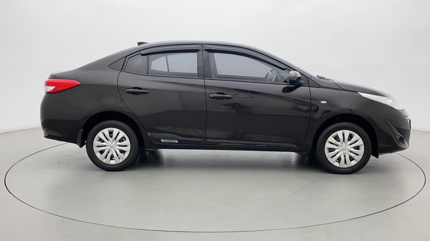 2021 Toyota YARIS J MT, Petrol, Manual, 9,783 km, Right Side View