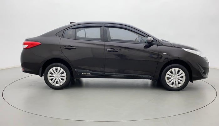2021 Toyota YARIS J MT, Petrol, Manual, 9,783 km, Right Side View