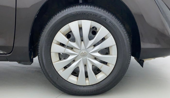 2021 Toyota YARIS J MT, Petrol, Manual, 9,783 km, Right Front Wheel