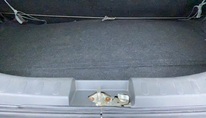 2010 Maruti A Star VXI, Petrol, Manual, 32,236 km, Boot Inside