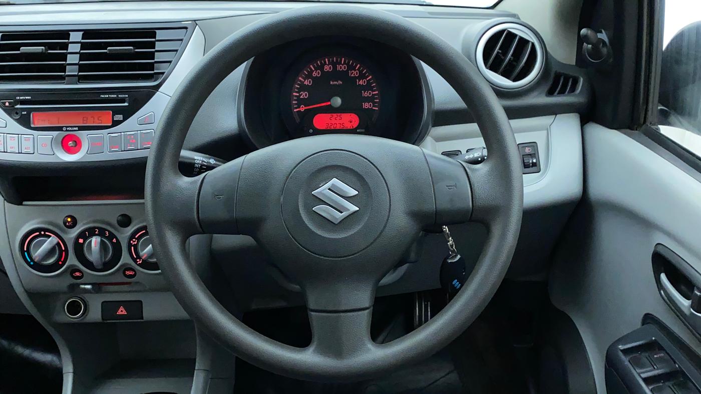 2010 Maruti A Star VXI, Petrol, Manual, 32,236 km, Steering Wheel Close Up