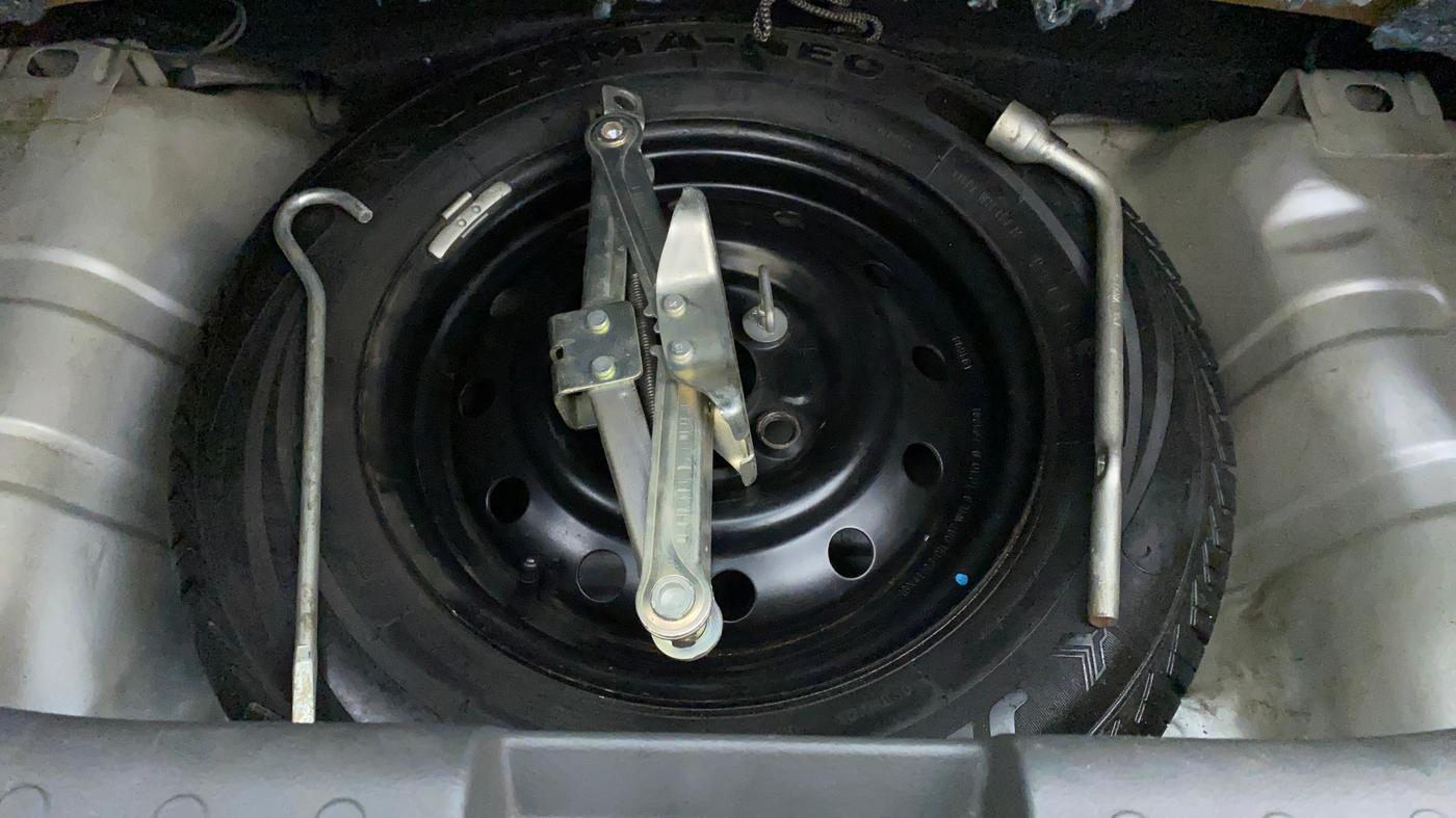 2010 Maruti A Star VXI, Petrol, Manual, 32,236 km, Spare Tyre