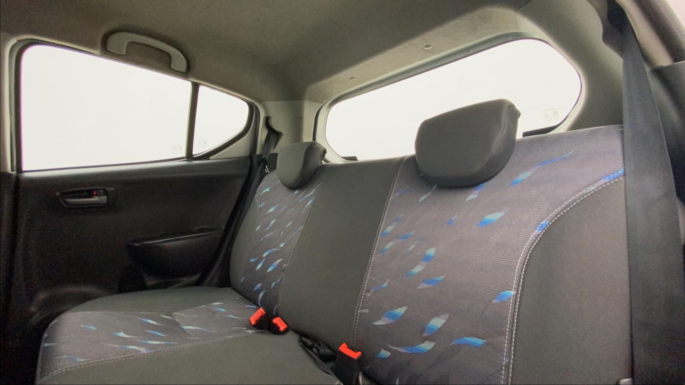 2010 Maruti A Star VXI, Petrol, Manual, 32,236 km, Right Side Rear Door Cabin