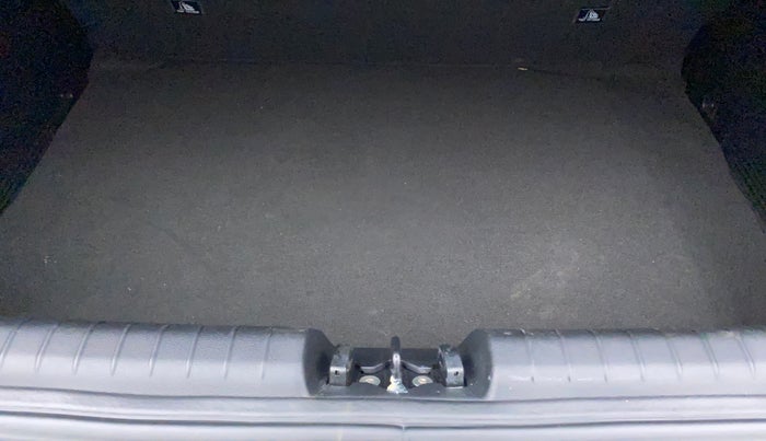 2022 Hyundai NEW I20 N LINE N8 1.0 TURBO GDI DCT DUAL TONE, Petrol, Automatic, 6,840 km, Boot Inside