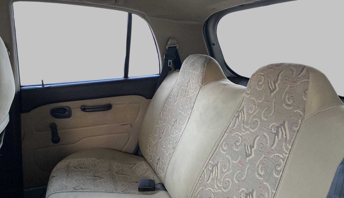 2010 Hyundai Santro Xing GLS, Petrol, Manual, 33,404 km, Right Side Rear Door Cabin