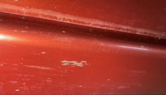 2019 Maruti Alto VXI, Petrol, Manual, 70,106 km, Right running board - Minor scratches