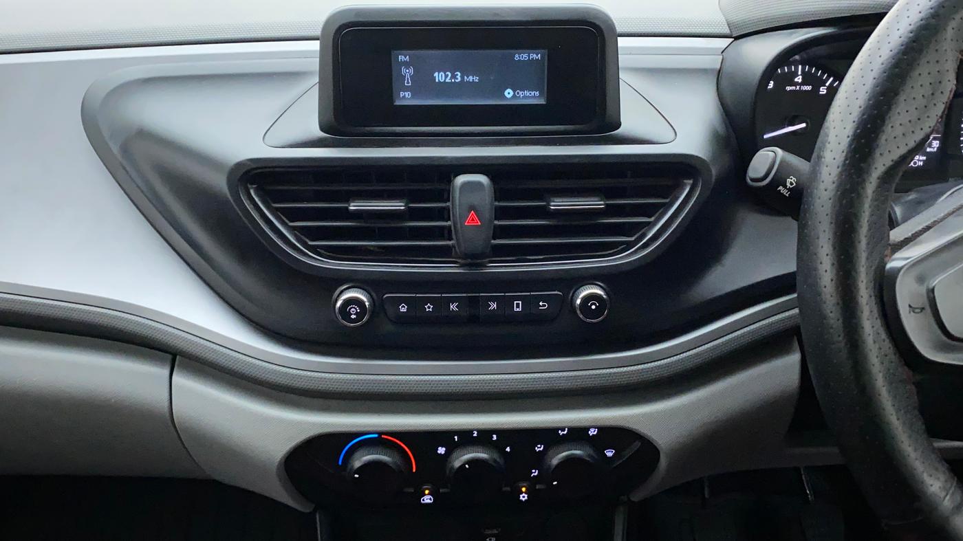 2021 Tata ALTROZ XE PETROL, Petrol, Manual, 39,436 km, Air Conditioner