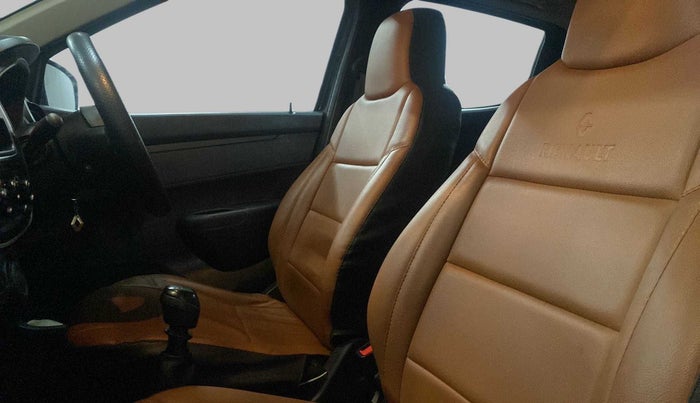 2019 Renault Kwid RXL, Petrol, Manual, 32,064 km, Right Side Front Door Cabin