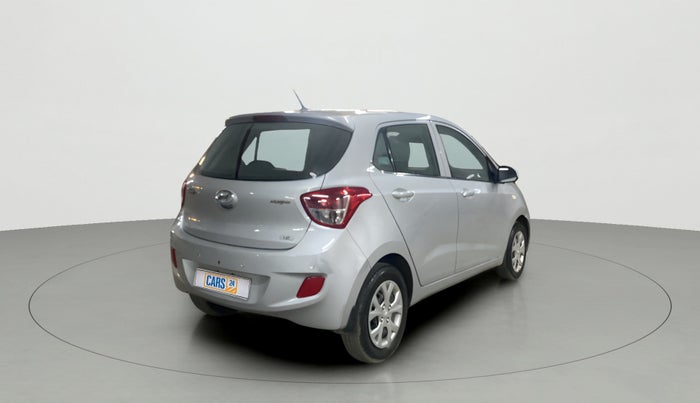 2015 Hyundai Grand i10 MAGNA 1.2 KAPPA VTVT, Petrol, Manual, 12,321 km, Right Back Diagonal