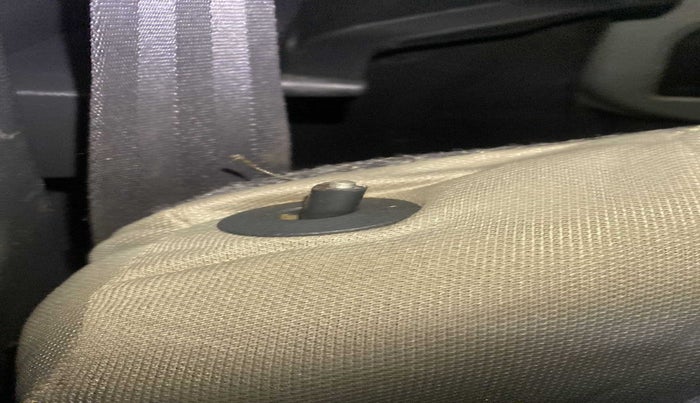 2017 Maruti Alto K10 VXI, Petrol, Manual, 48,220 km, Second-row right seat - Seat adjuster lever broken but working