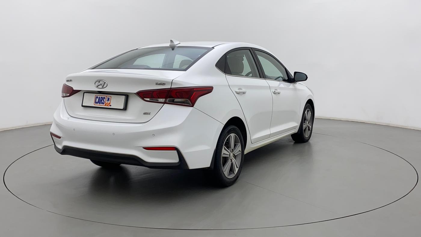 2017 Hyundai Verna 1.6 CRDI SX + AT, Diesel, Automatic, 81,948 km, Right Back Diagonal