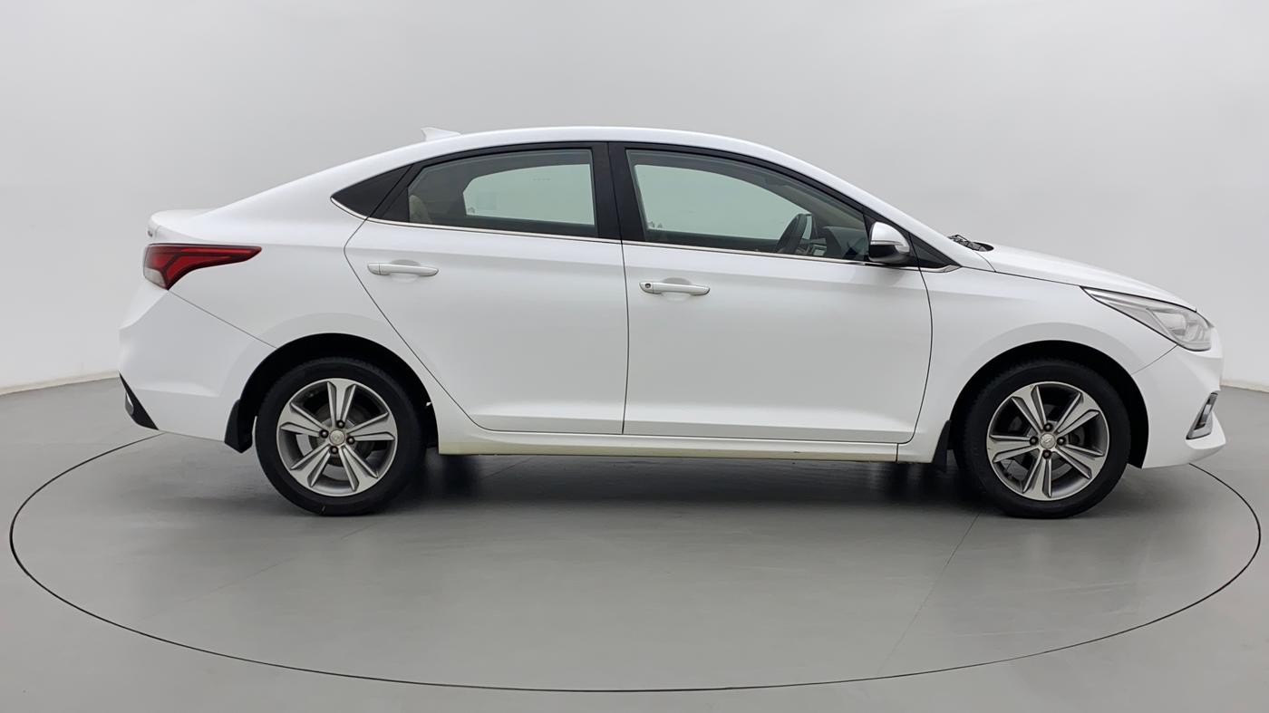 2017 Hyundai Verna 1.6 CRDI SX + AT, Diesel, Automatic, 81,948 km, Right Side View