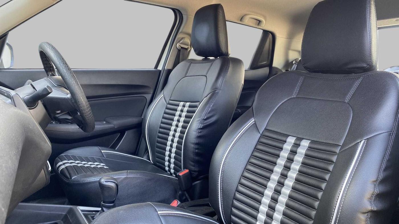 2021 Maruti Swift VXI AMT, Petrol, Automatic, 4,844 km, Right Side Front Door Cabin
